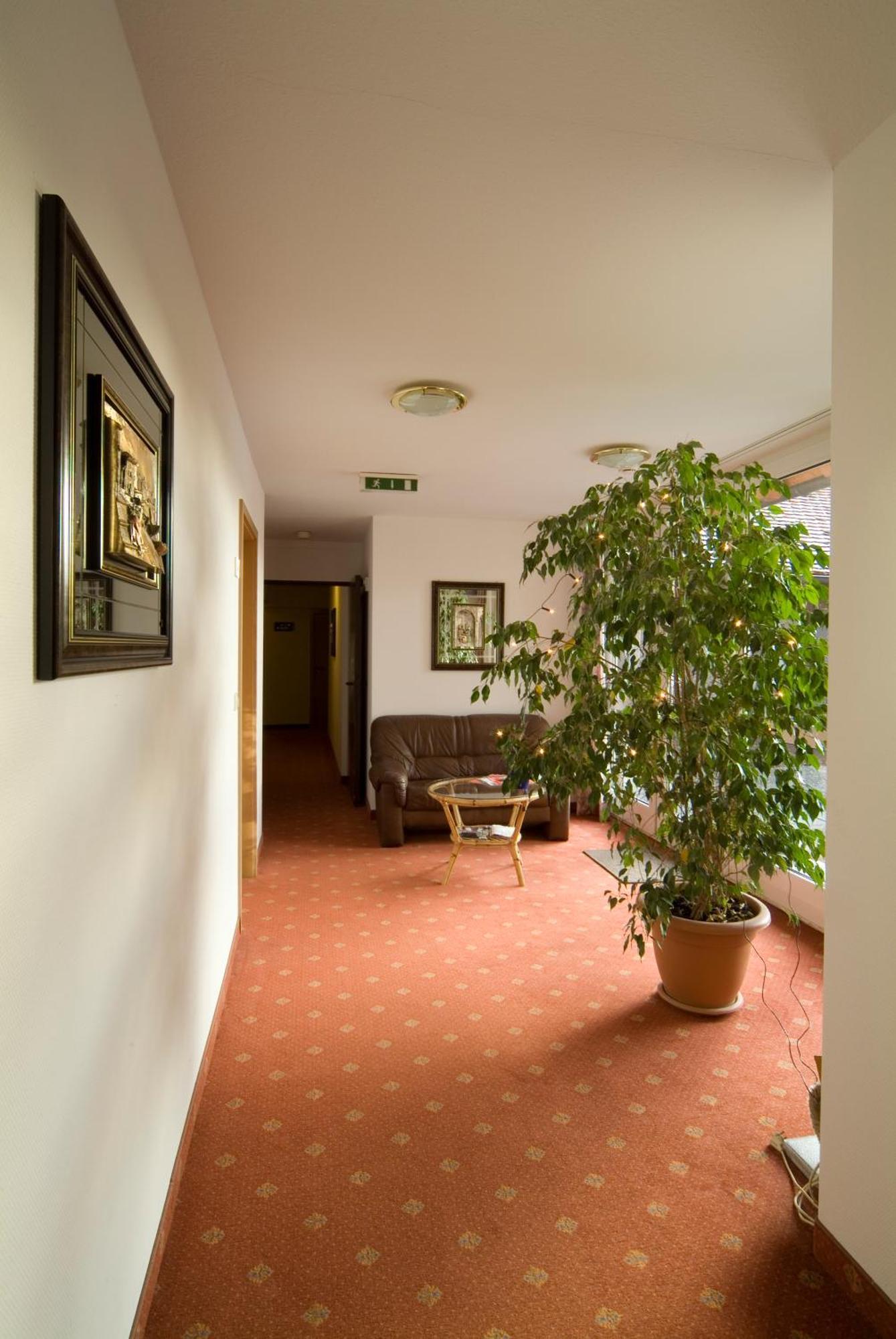 Hotel Sonneck Schwäbisch Hall Екстериор снимка