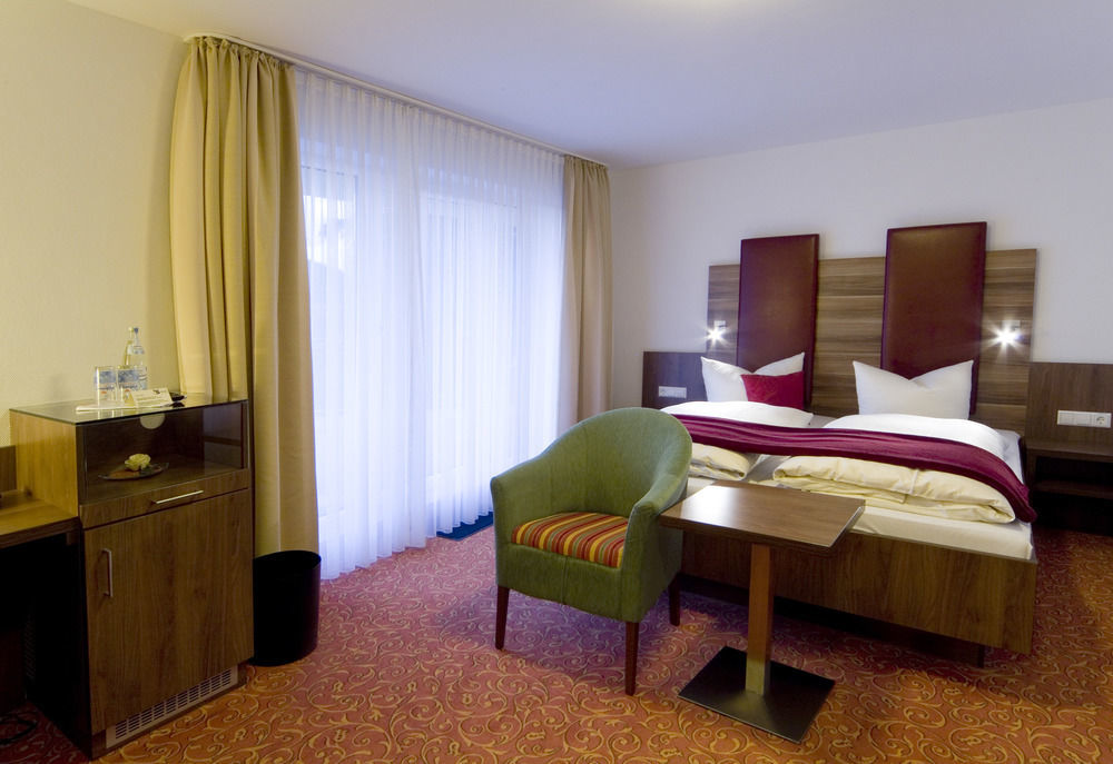 Hotel Sonneck Schwäbisch Hall Екстериор снимка