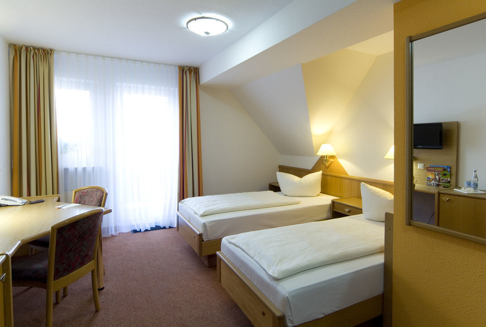 Hotel Sonneck Schwäbisch Hall Екстериор снимка