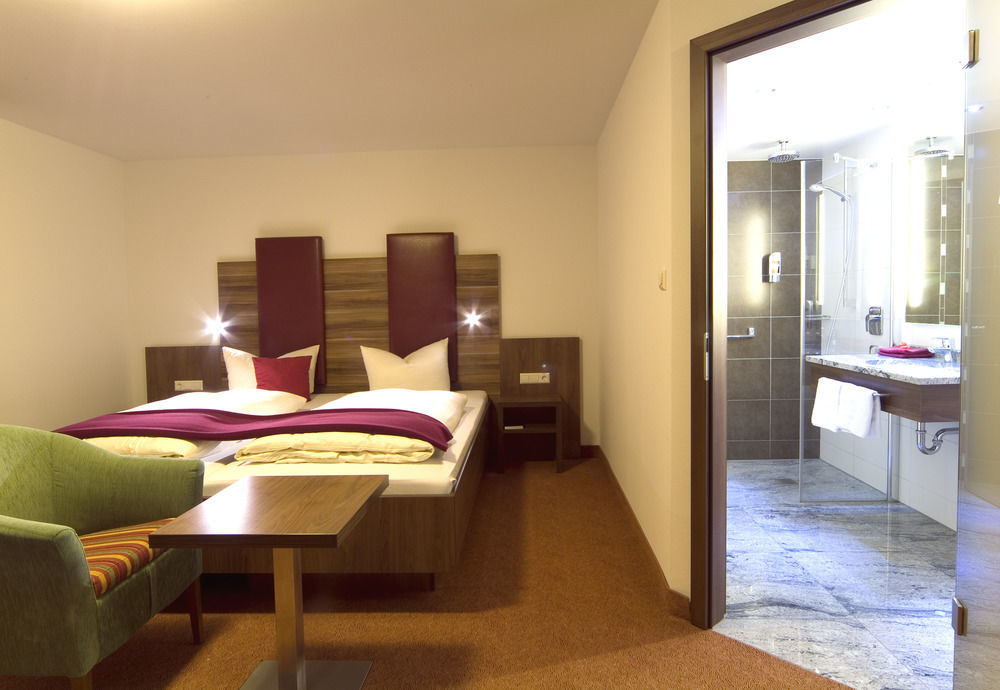 Hotel Sonneck Schwäbisch Hall Екстериор снимка