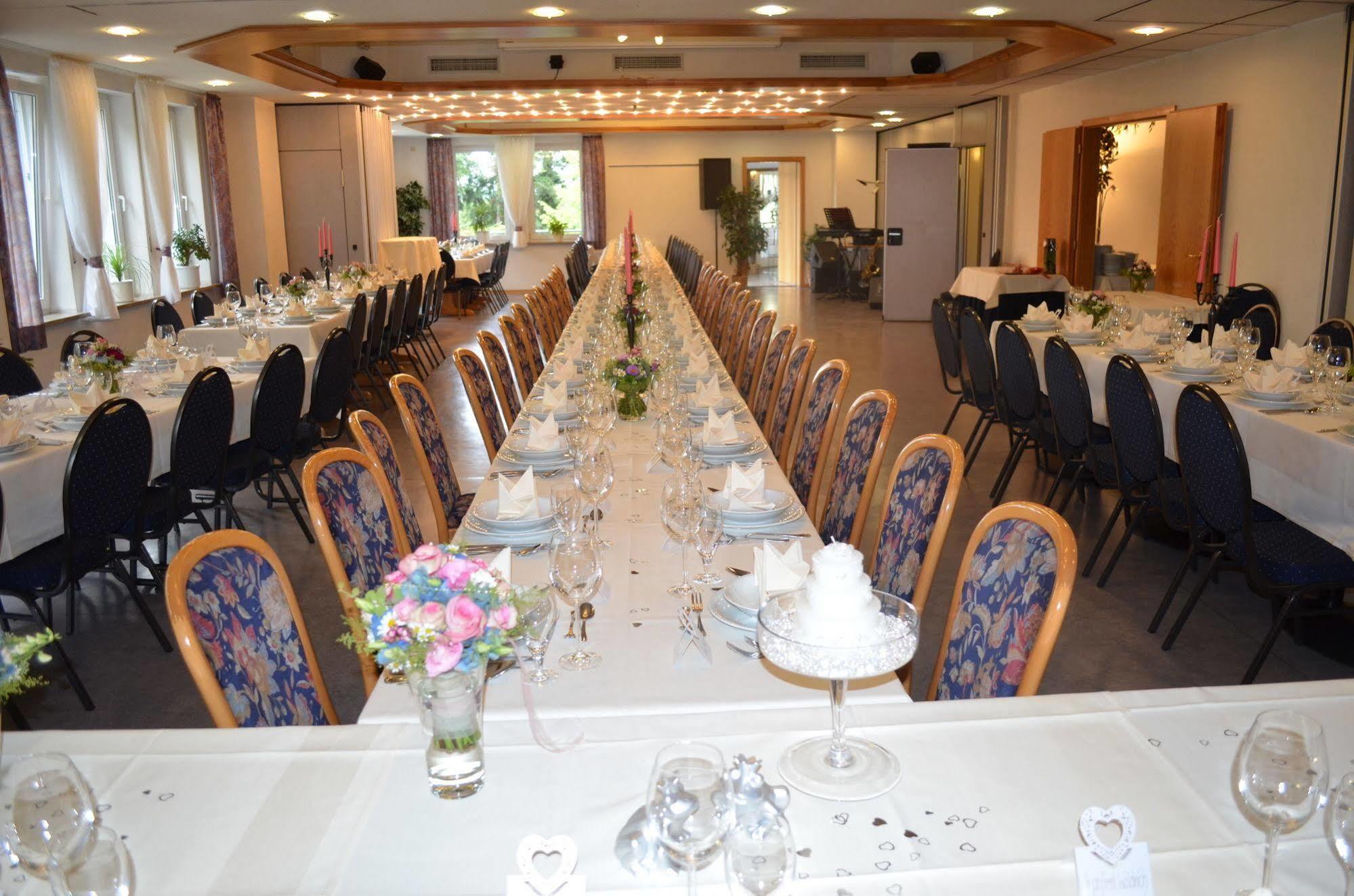Hotel Sonneck Schwäbisch Hall Екстериор снимка